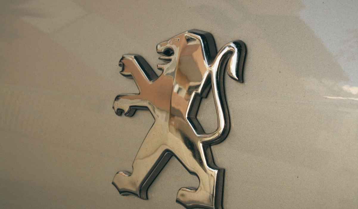 logo-Peugeot